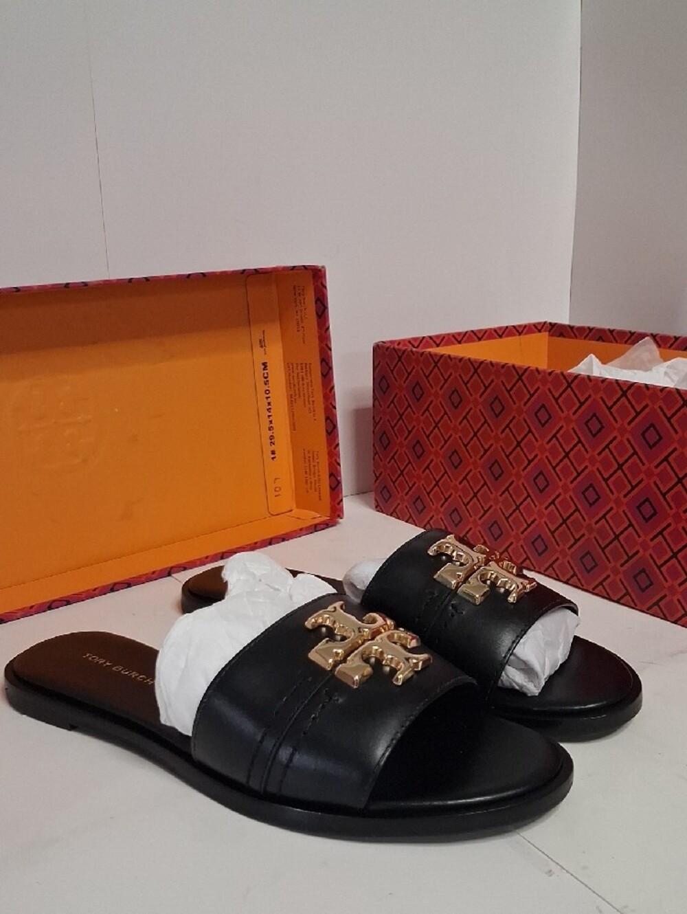 Tory Burch Black Leather Slide Sandals with Gold Logo - Picture 3 of 6